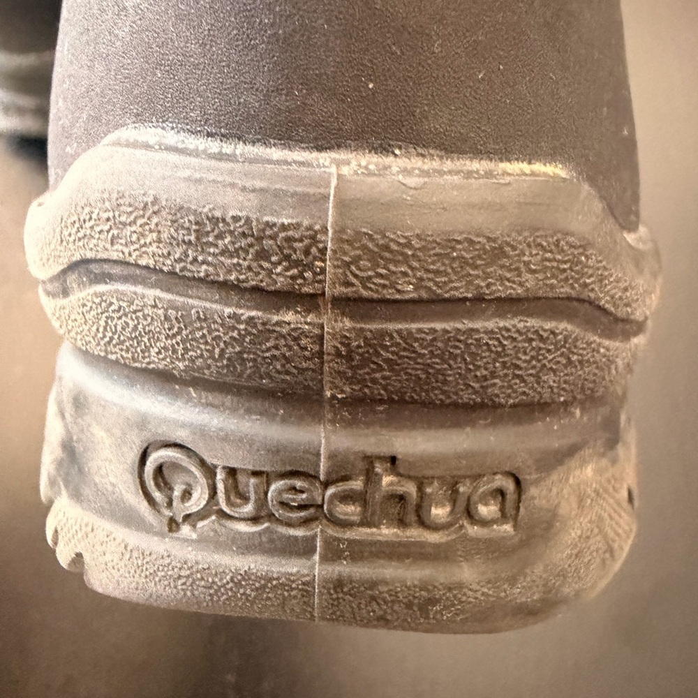 Quechua Gray and Mint Hiking Boots - Picture 9 of 10